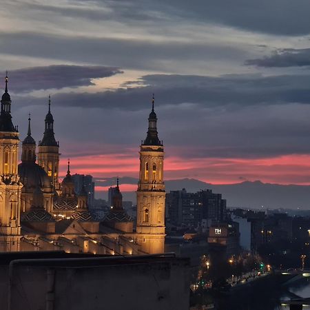 サラゴサEl Mirador Del Pilar - Parking Y Vistas A La Basilicaアパートメント エクステリア 写真
